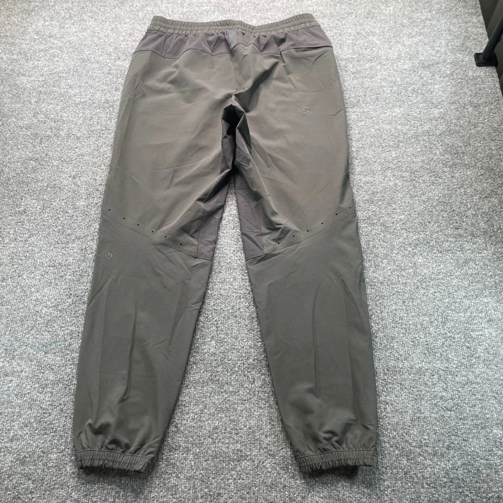 lululemon athletica lululemon license